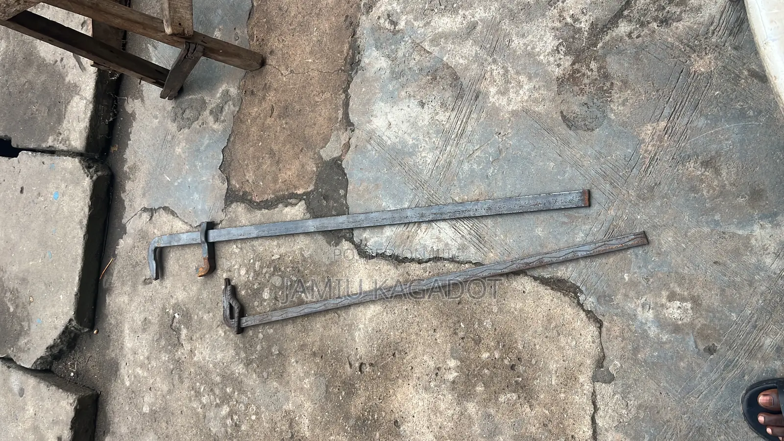 Jack and F Clamp