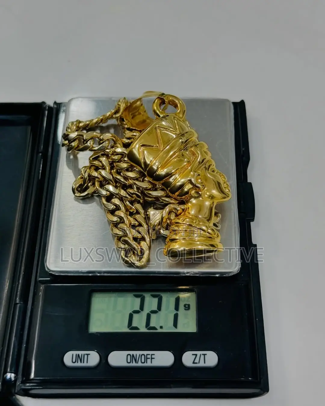 18-Karat Gold Cuban Chains and Pendants