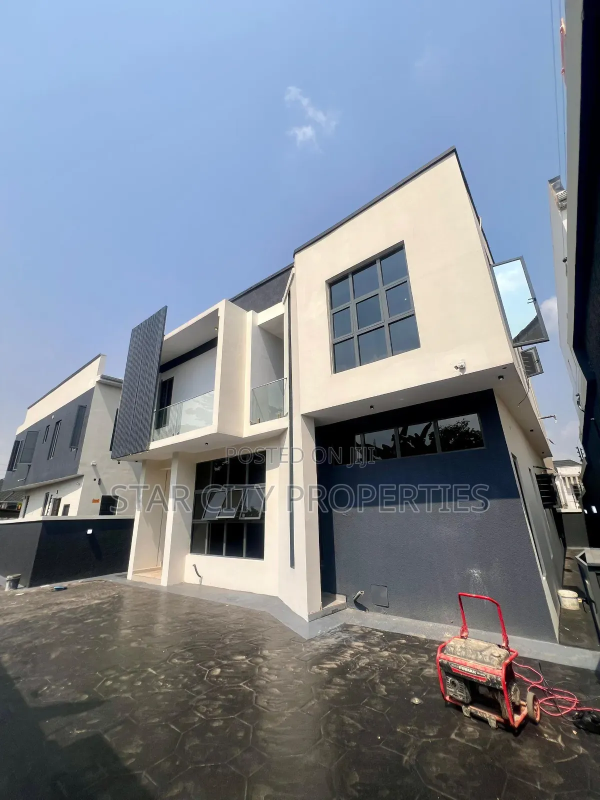 4bdrm Duplex in Magodo Gra for sale