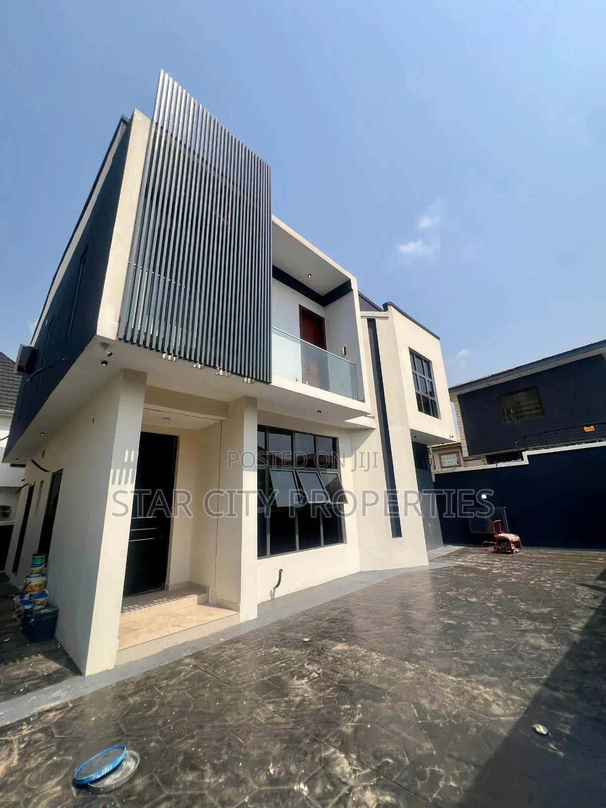 4bdrm Duplex in Magodo Gra for sale