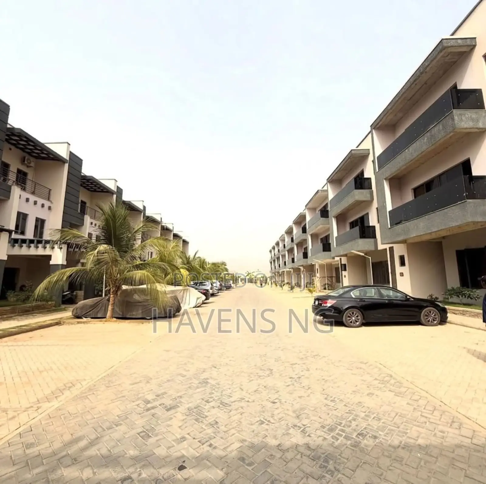4bdrm Duplex in Jahi for sale