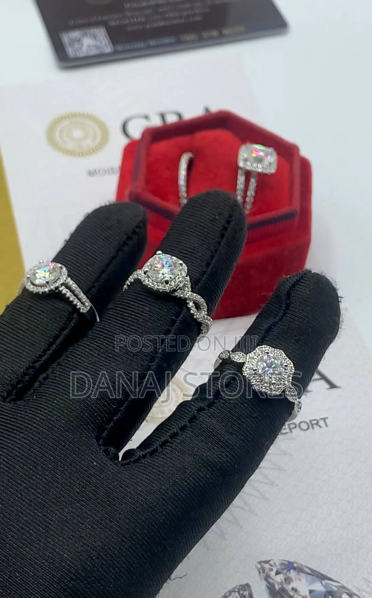 VVS Diamond Engagement Ring