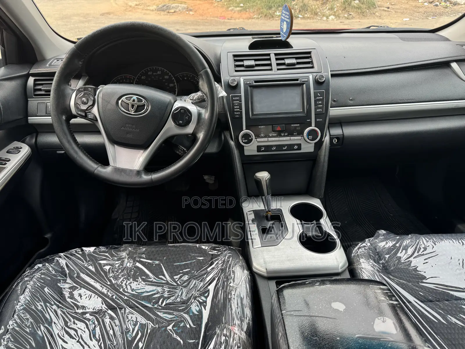 Toyota Camry SE 4dr Sedan (2.5L 4cyl 6A) 2013 Red