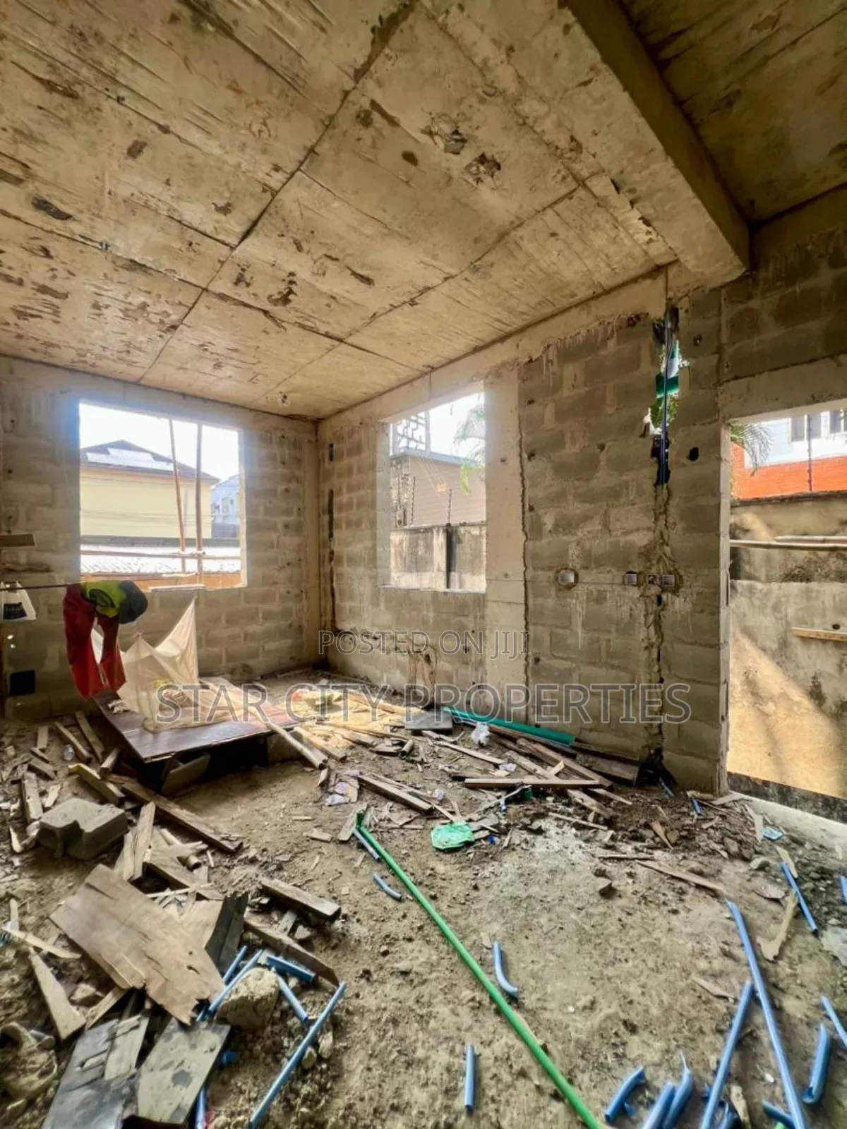 5bdrm Duplex in Ikeja Gra Lagos for sale