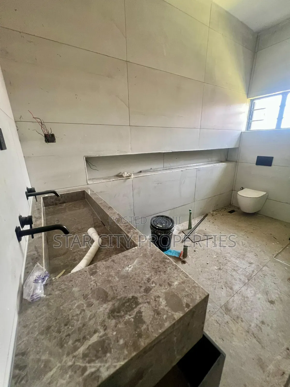 4bdrm Duplex in Magodo Gra for sale