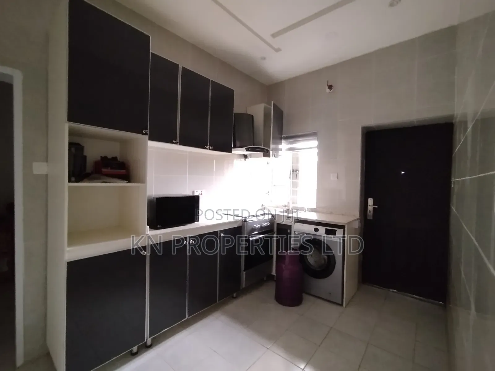 3bdrm Apartment in Gusape, Guzape District for rent
