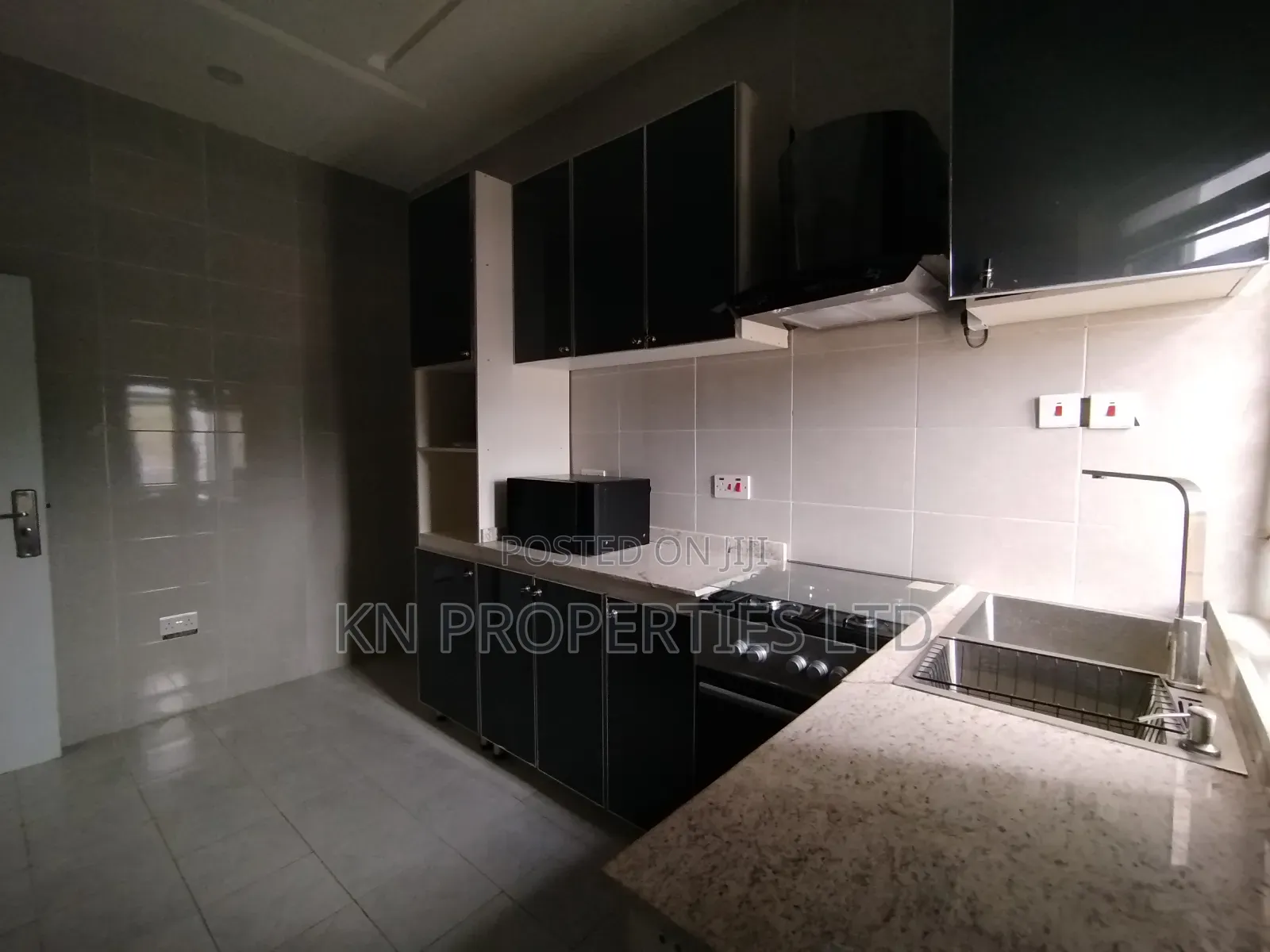 3bdrm Apartment in Gusape, Guzape District for rent
