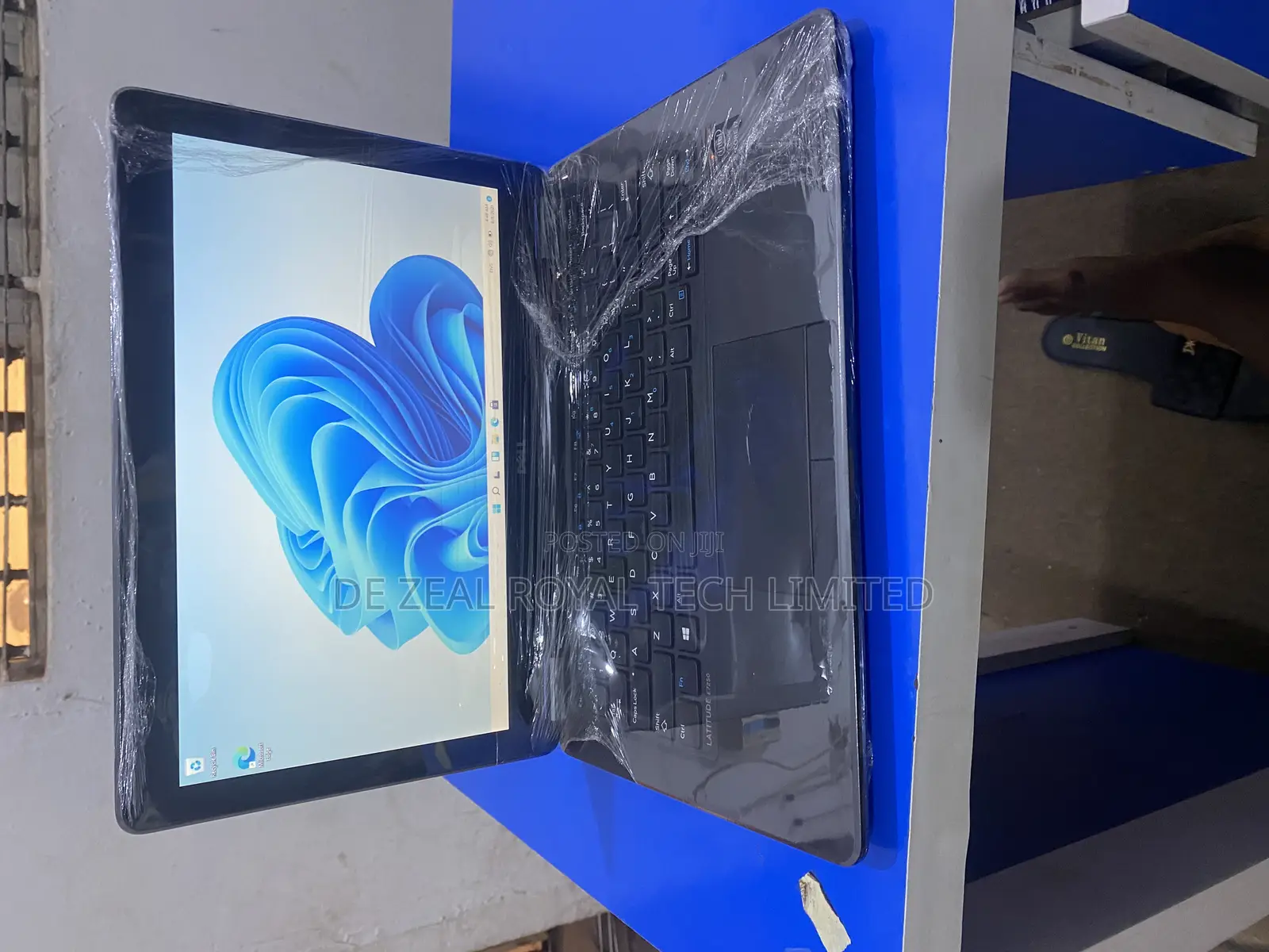 Laptop Dell Latitude E7270 8GB Intel Core I7 SSD 256GB