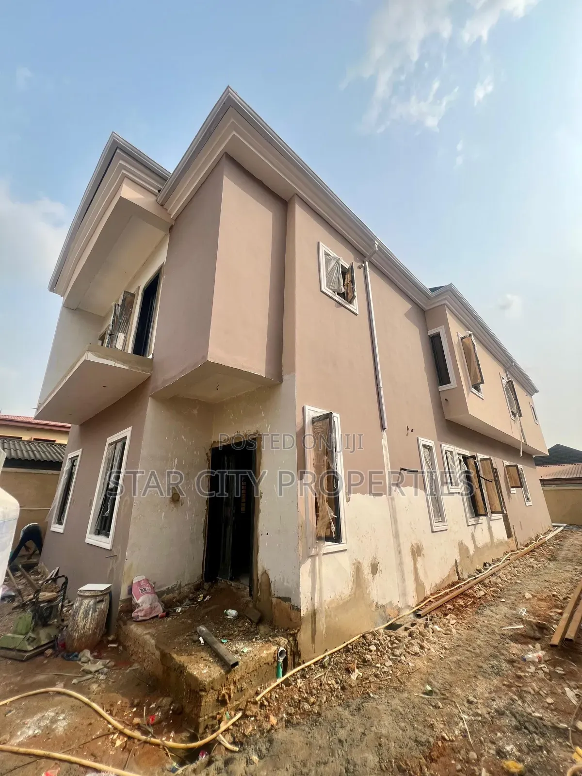 5bdrm Duplex in Omole 2 Lagos for sale