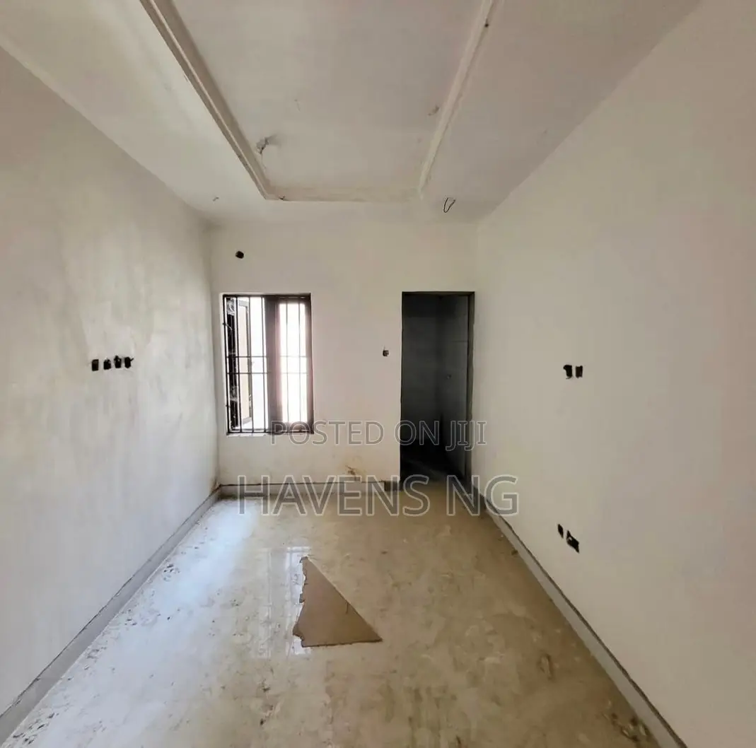 5bdrm Duplex in Jabi for sale