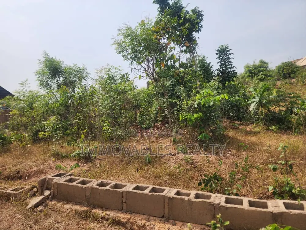 470sqm of Land