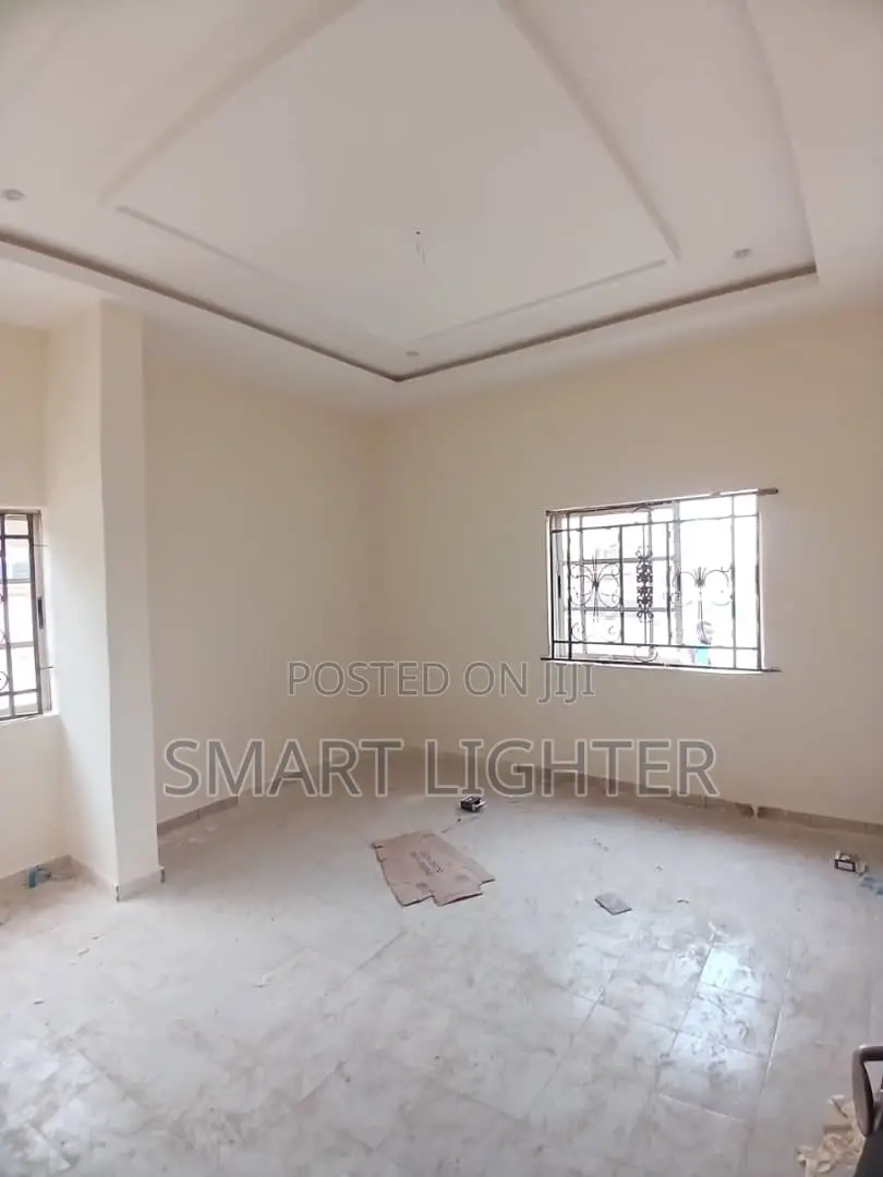 3bdrm Block of Flats in Wuye for sale
