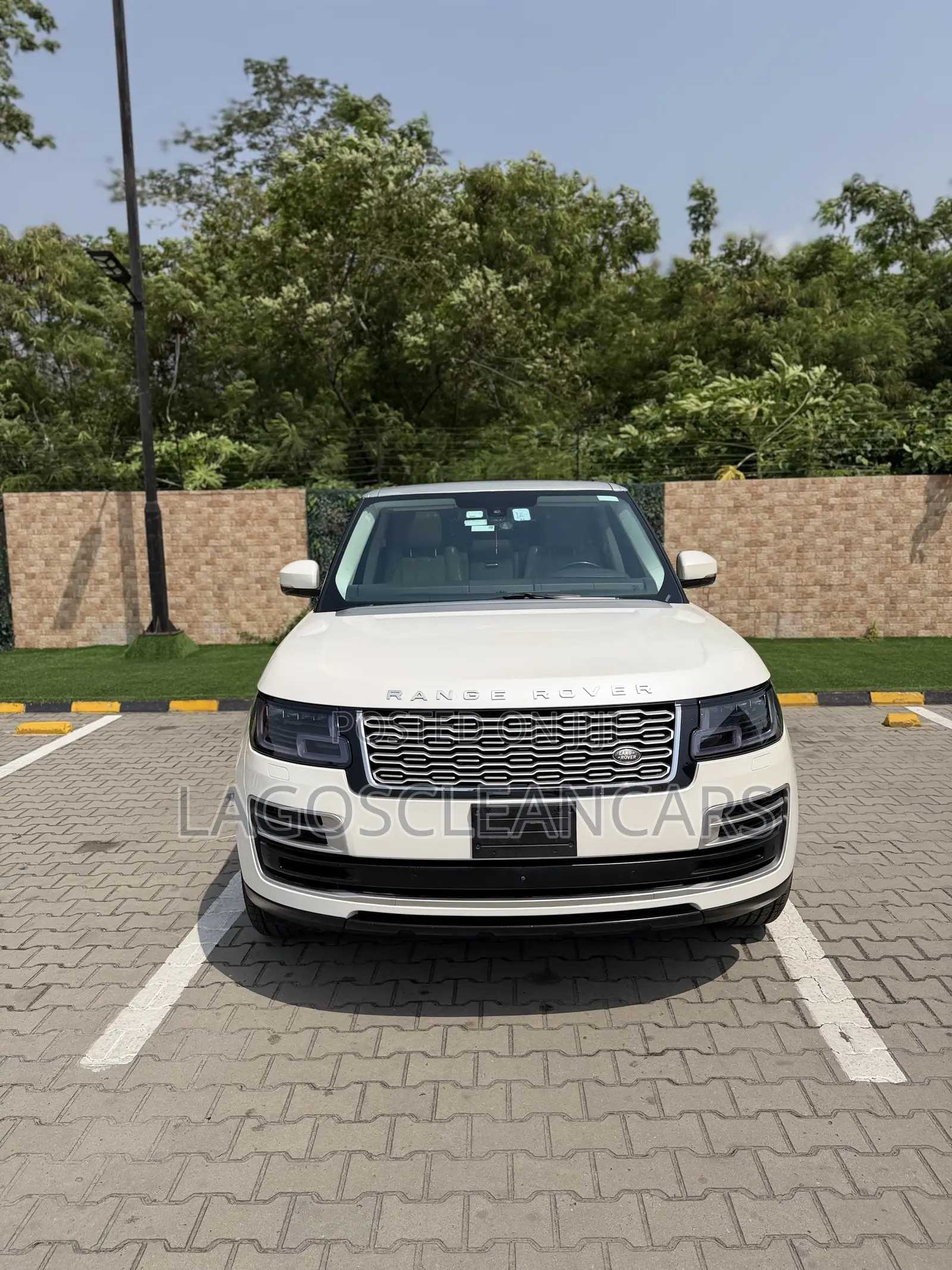 Land Rover Range Rover Vogue 2016 White