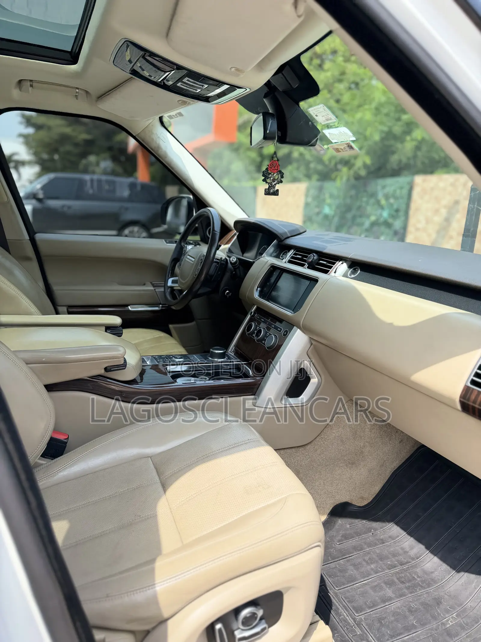 Land Rover Range Rover Vogue 2016 White