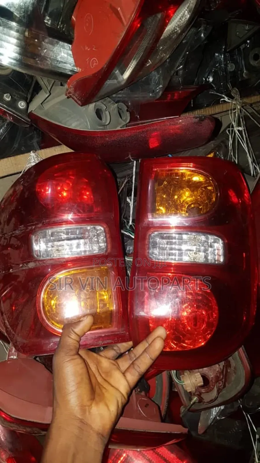 Set Rearlight Toyota Rav 4 2005