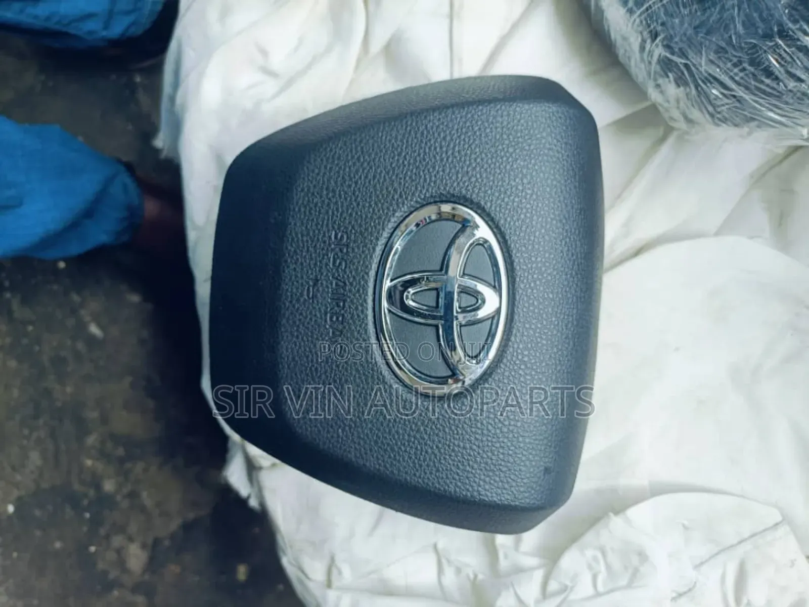 Steering Airbag For Toyota Sienna 2024 (Life)