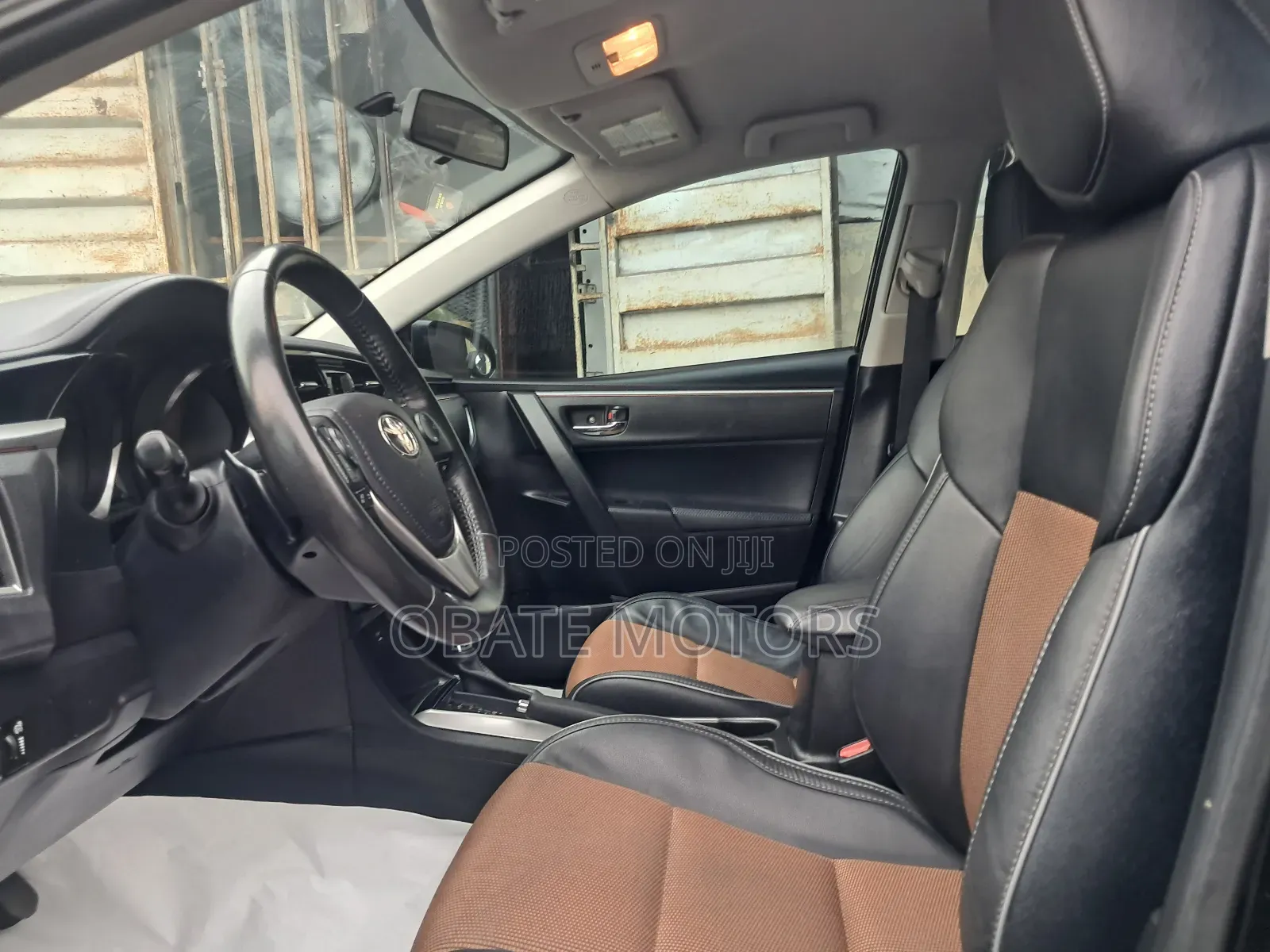 Toyota Corolla S 4dr Sedan (1.8L 4cyl CVT) 2016 Black