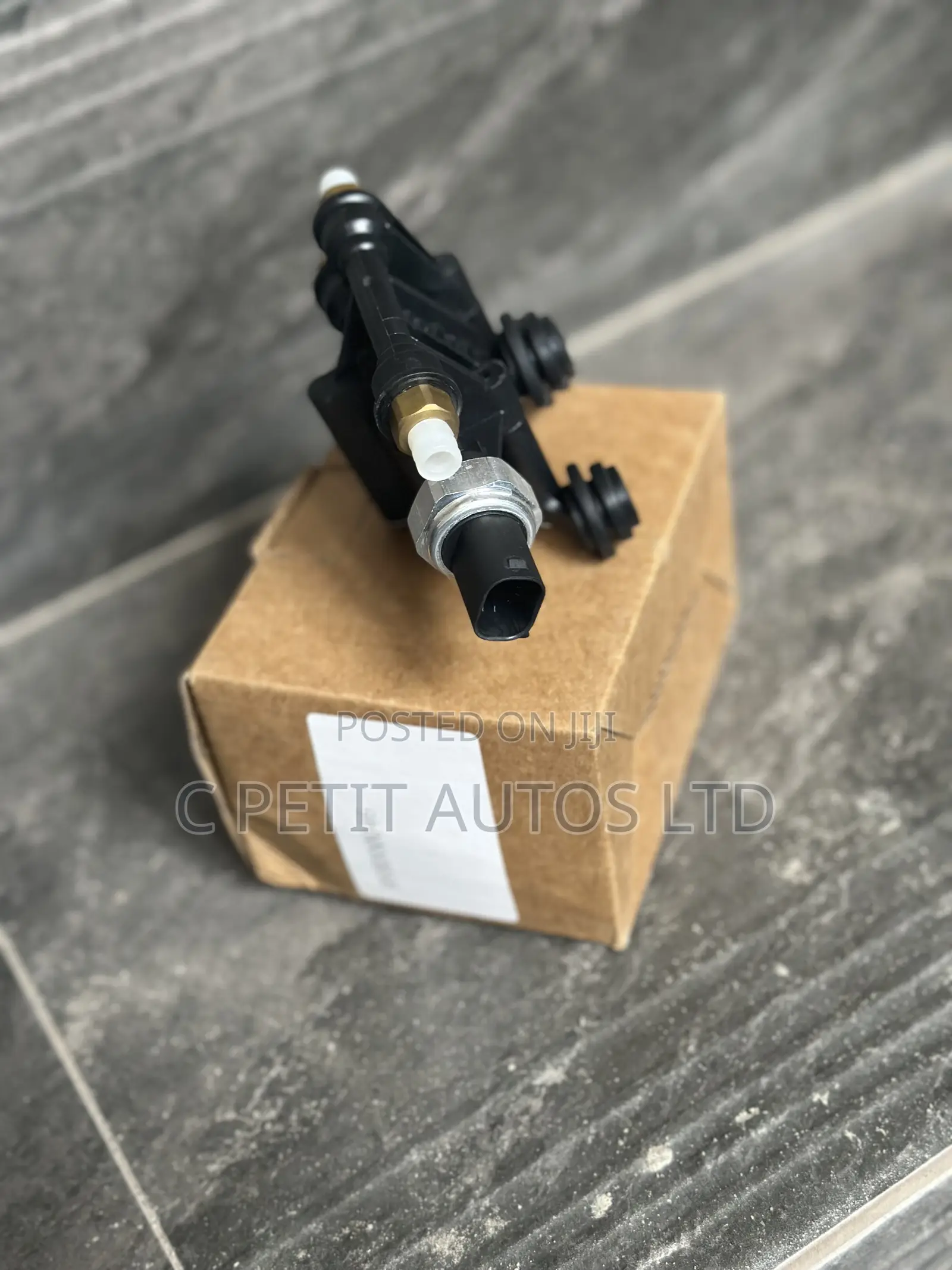 Valve Corner Block Range Rover Middle