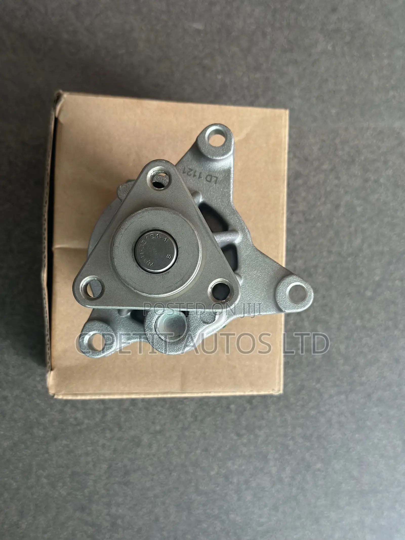 Water Pump Range Rover Evoque 2012