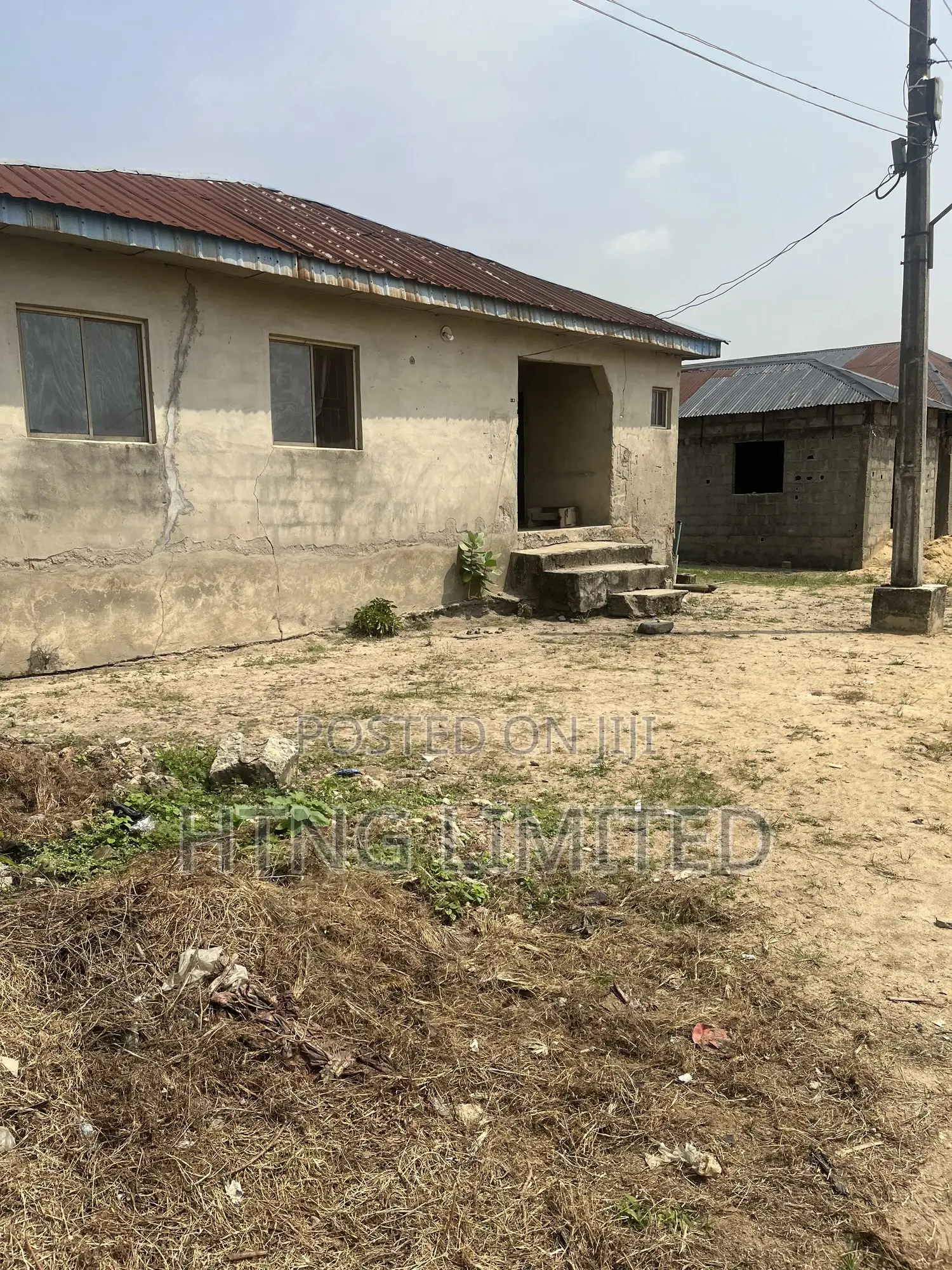 3bdrm Bungalow in Awobo, Igbogbo for sale