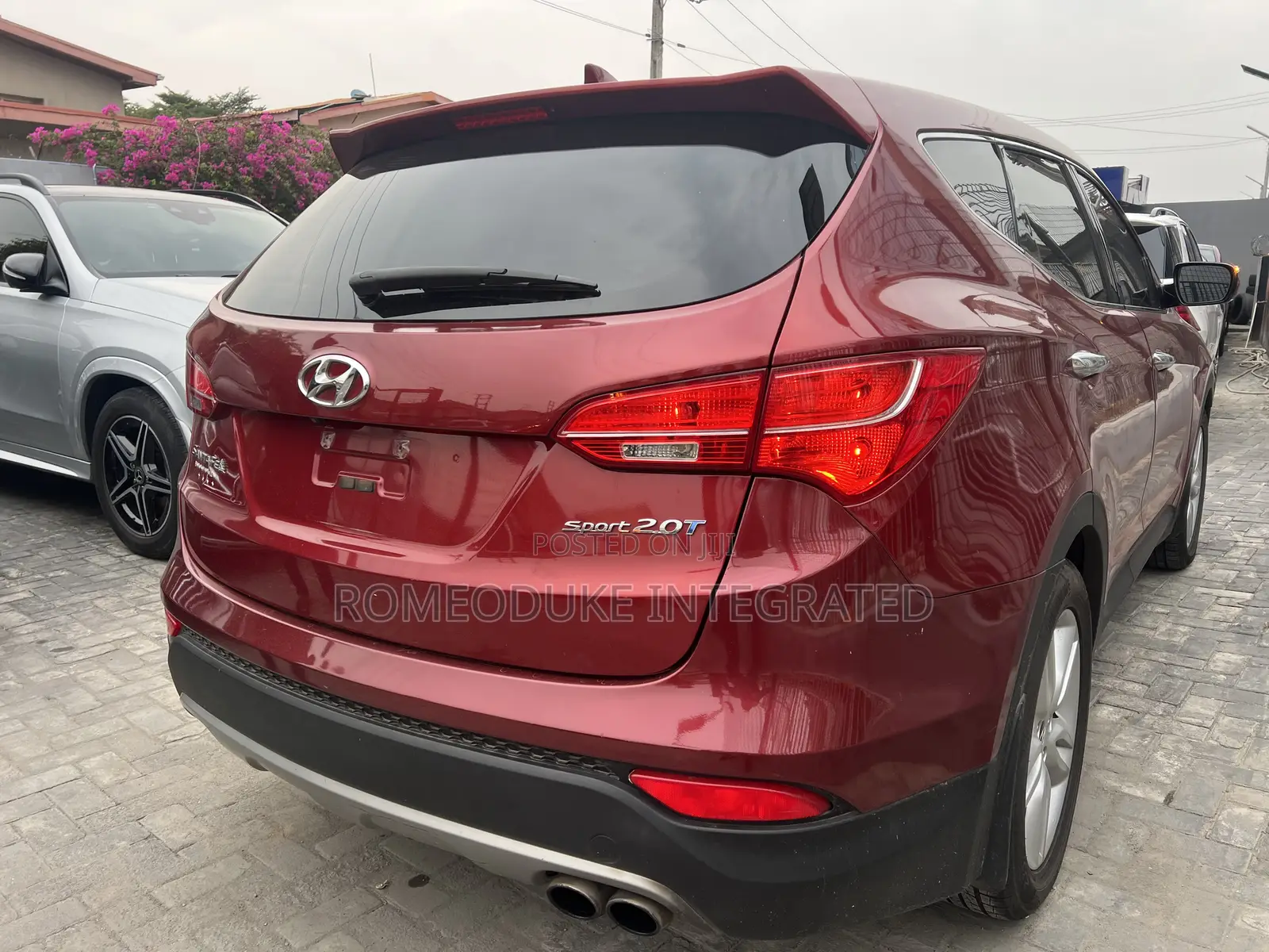 Hyundai Santa Fe 2013 Burgundy