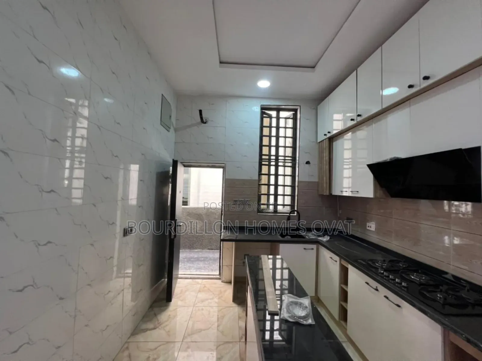 3bdrm Duplex in Ajah Lekki Lagos for sale