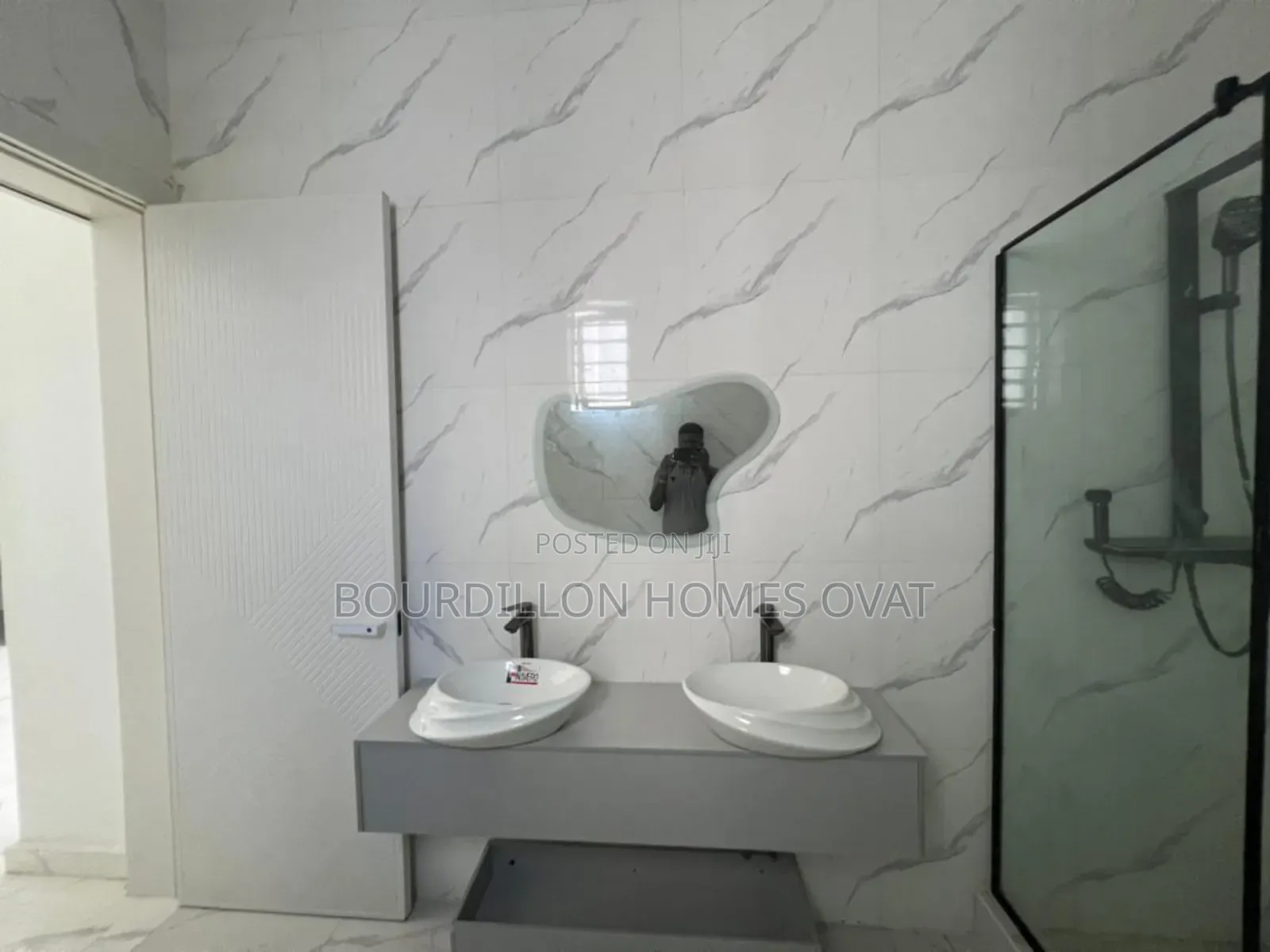 5bdrm Duplex in Ajah Lekki Lagos for sale
