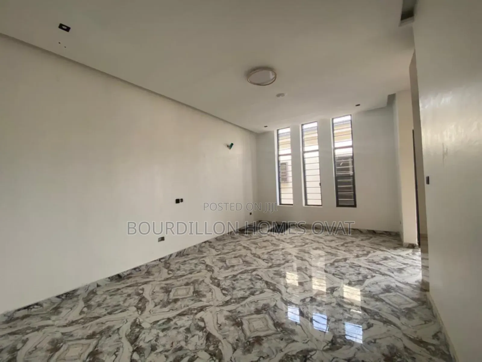 4bdrm Duplex in Ajah Lekki Lagos for sale