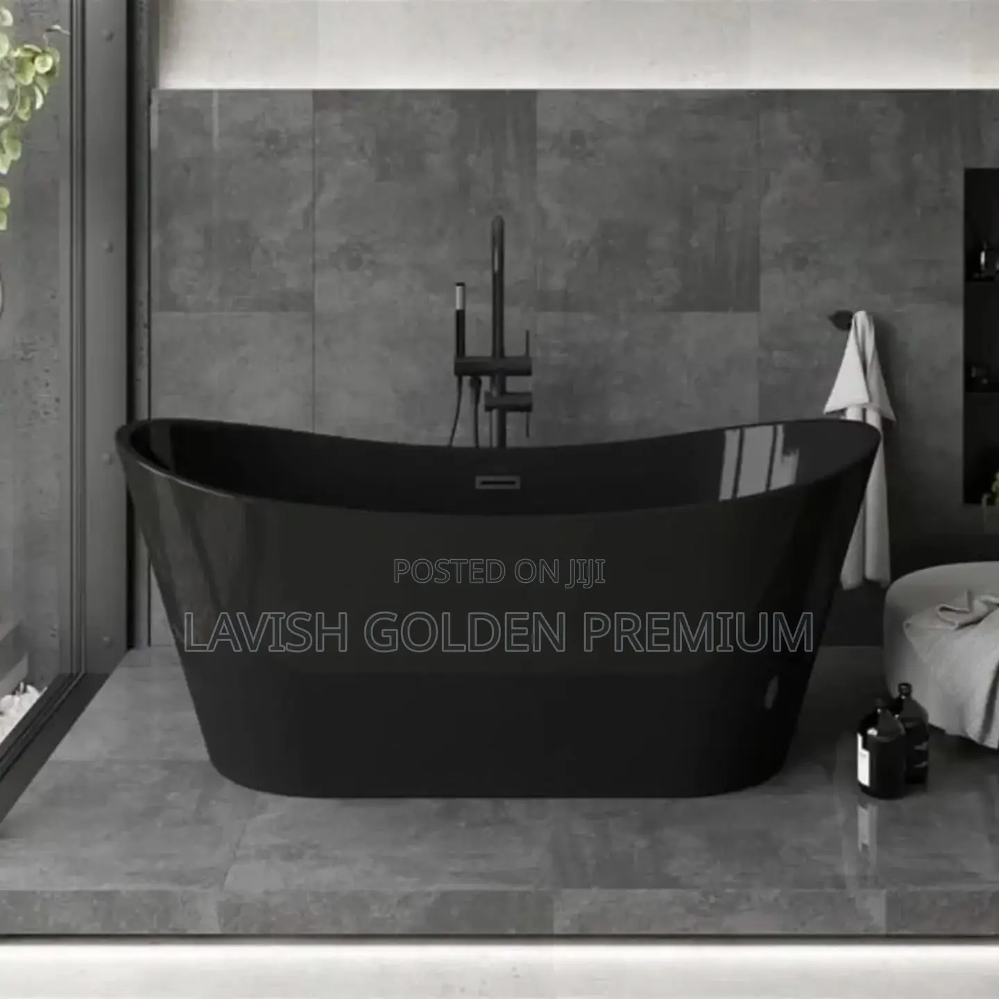Black Acrylic Bathtub With Tap 170cm With Tap