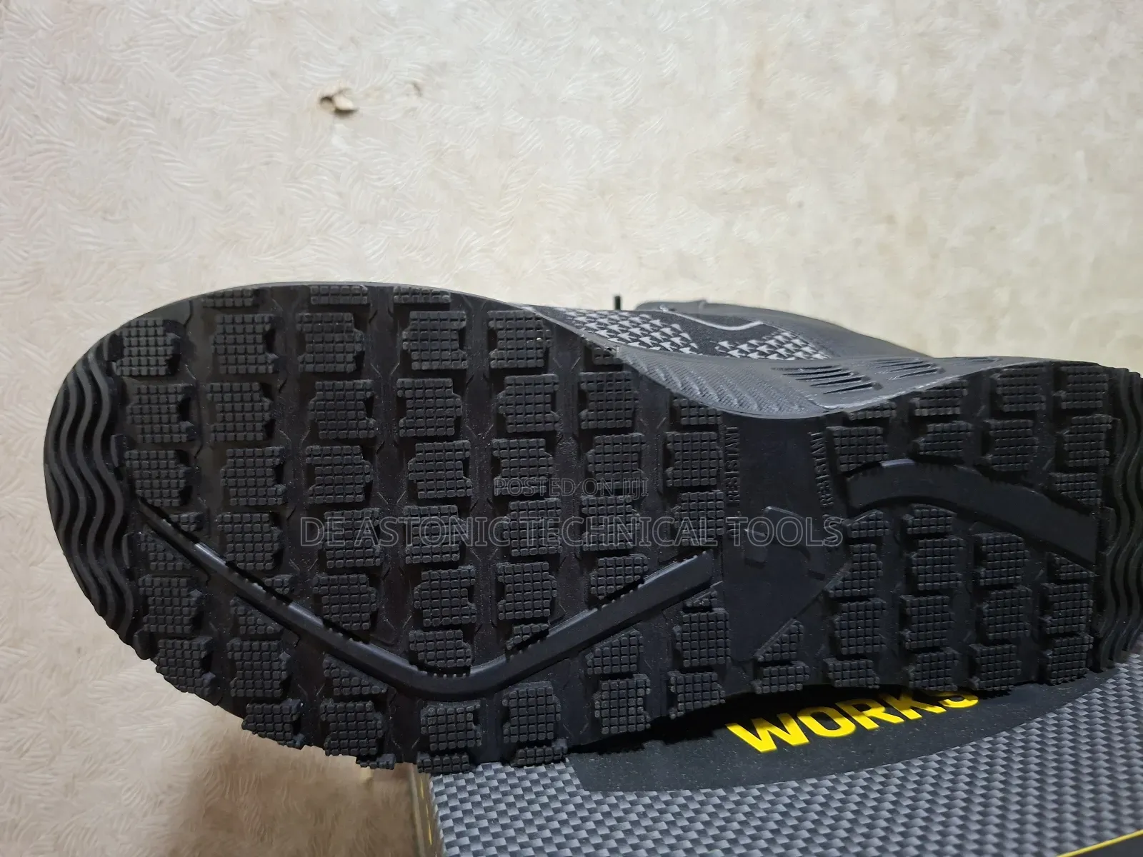 Milo S1p Safety Jogger