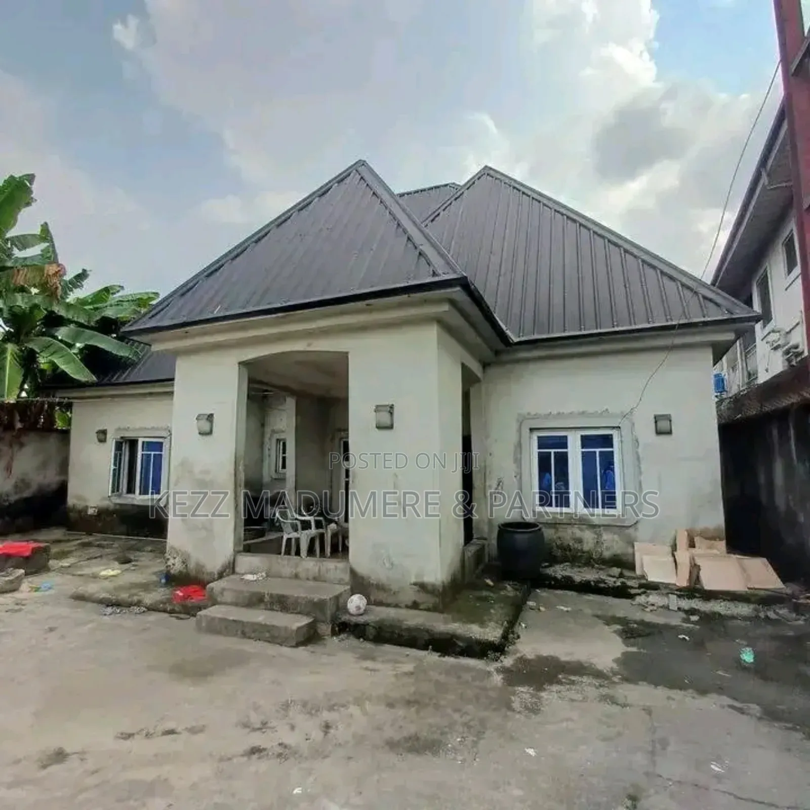 6bdrm Bungalow in Rumuodomaya, Port, Ruuodomaya for sale