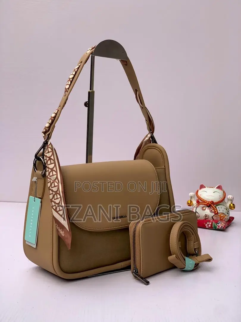 Fashion Handbag by Chrisbella