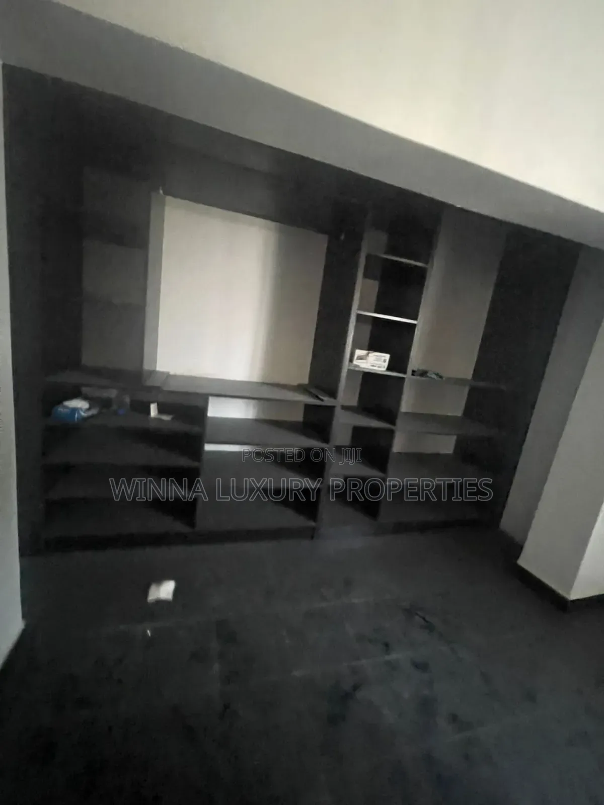 4bdrm Duplex in Rainbow Estate, Lugbe District for rent