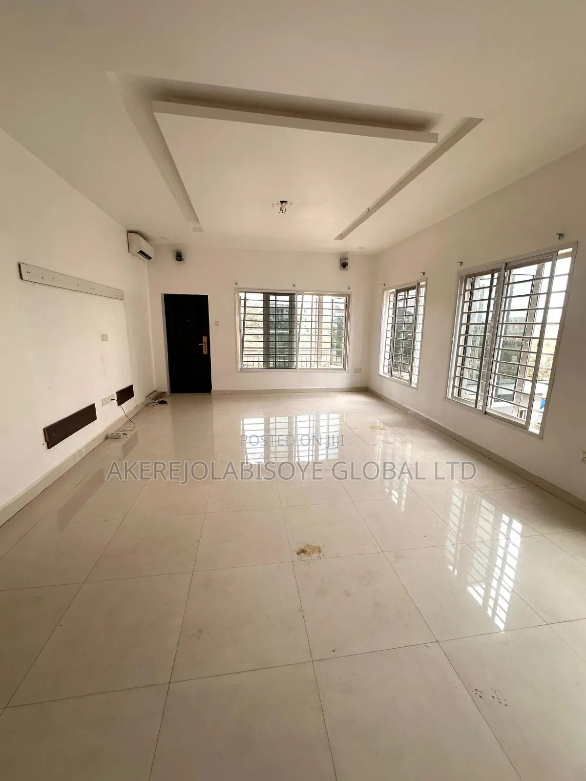 3bdrm Apartment in Jahi Gilmore, Abuja for rent