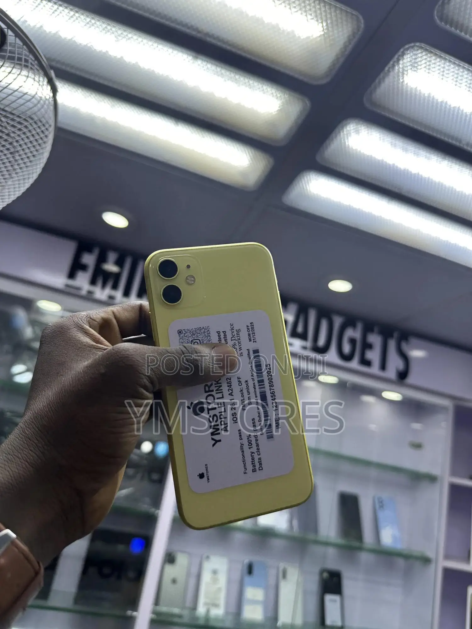 Apple iPhone 11 64 GB Yellow