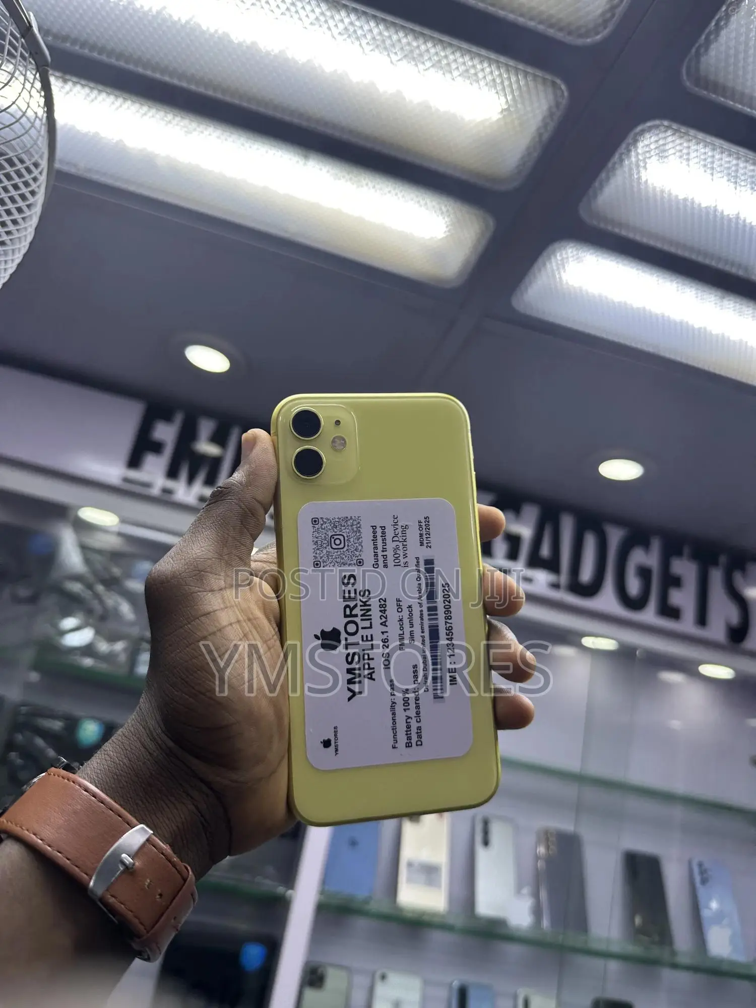 Apple iPhone 11 64 GB Yellow