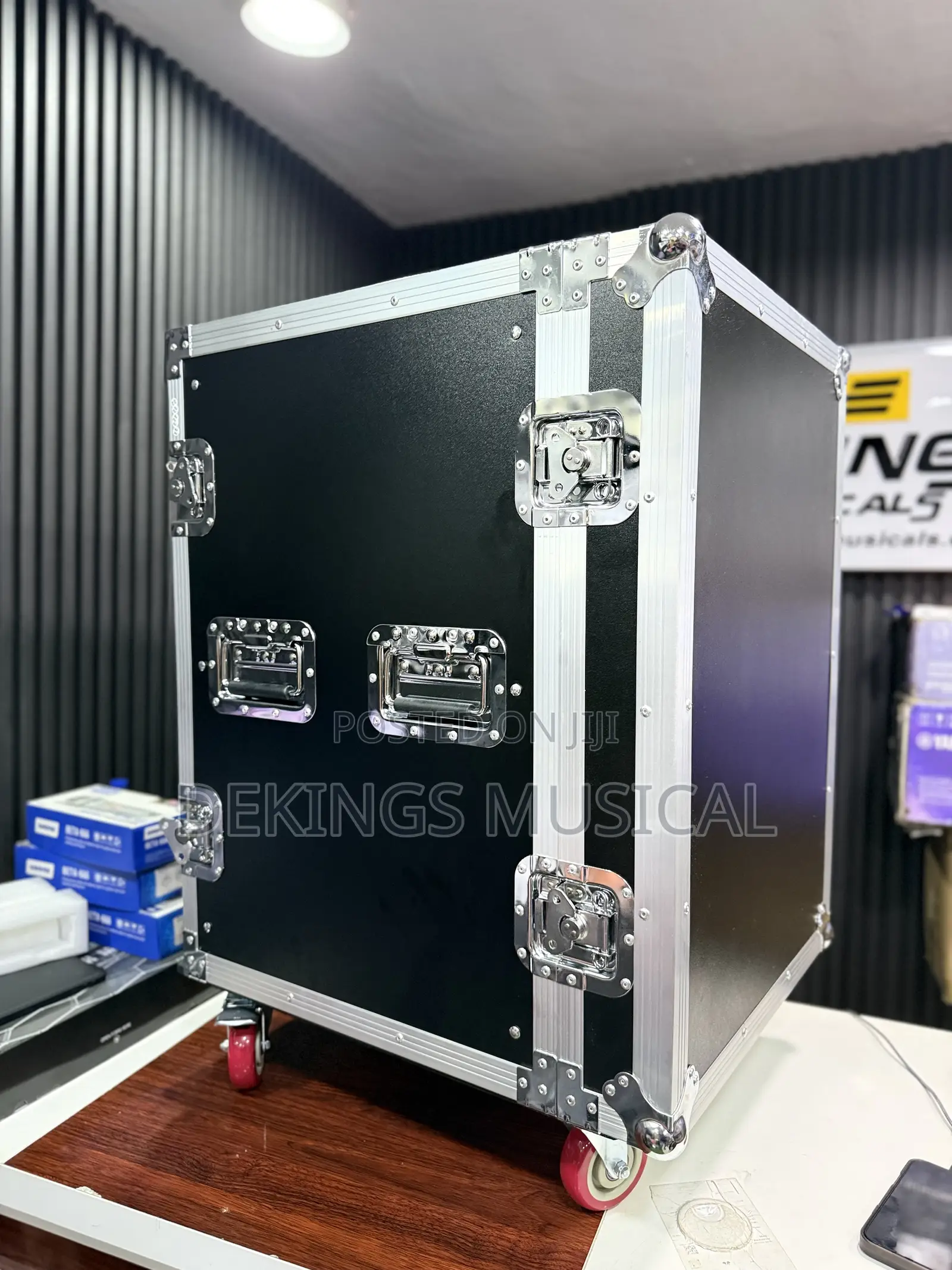 Heavy Duty 16 Units Amplifier Rack With Wheels Amp