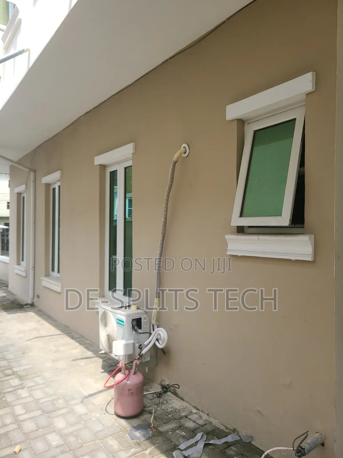 1hp Inveter Hisense Ac Professionally Installed by De-Splits Tech