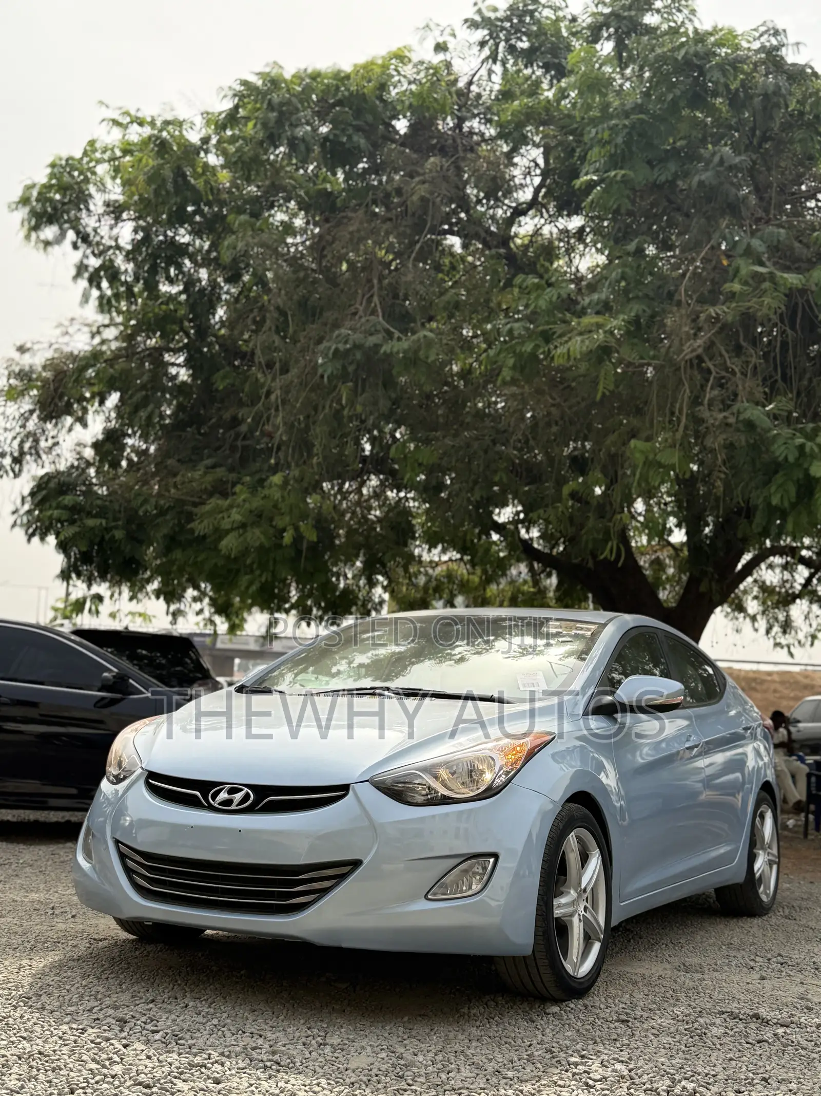 Hyundai Elantra Limited 2012 Blue