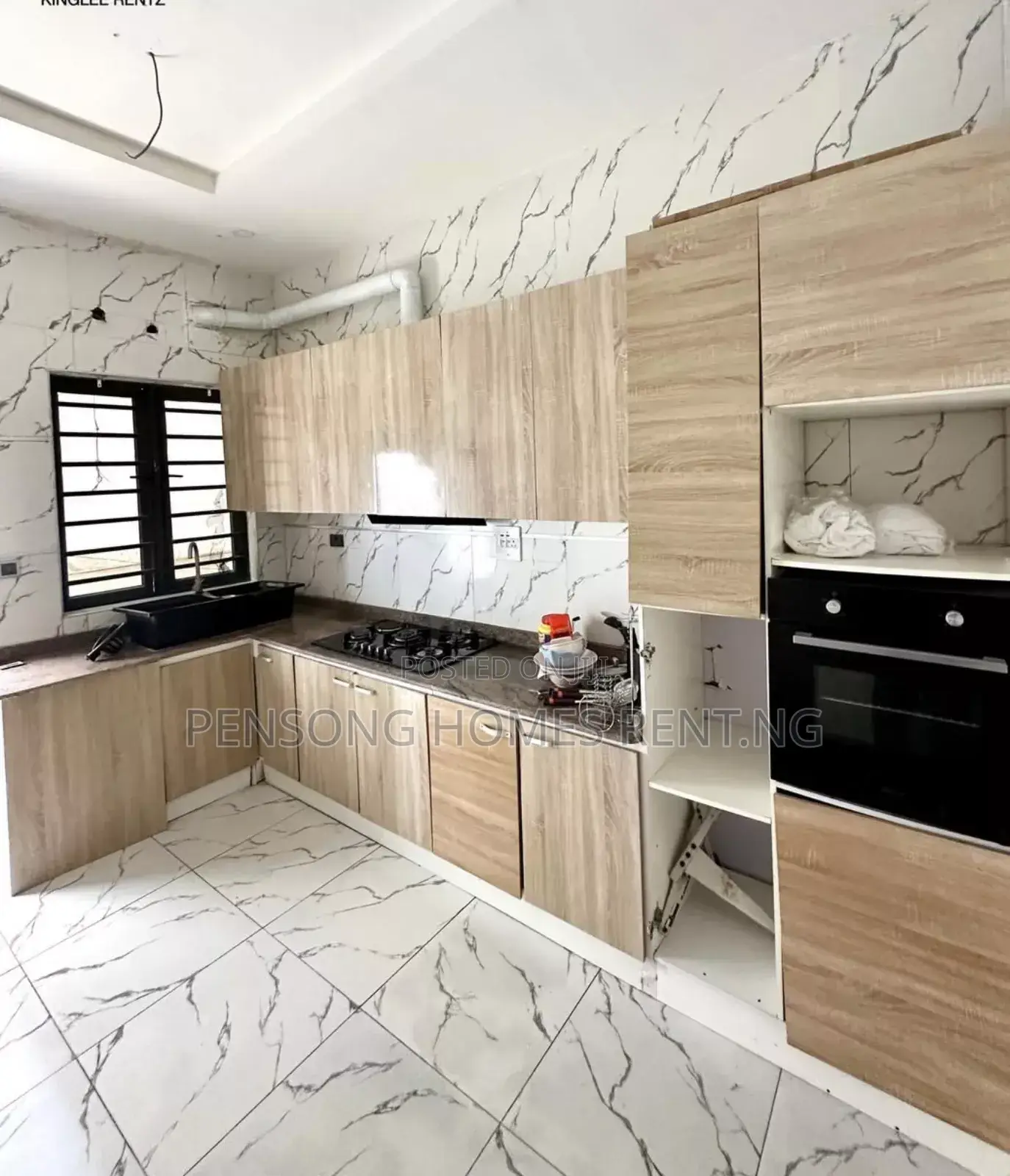 4bdrm Duplex in Ikota for rent