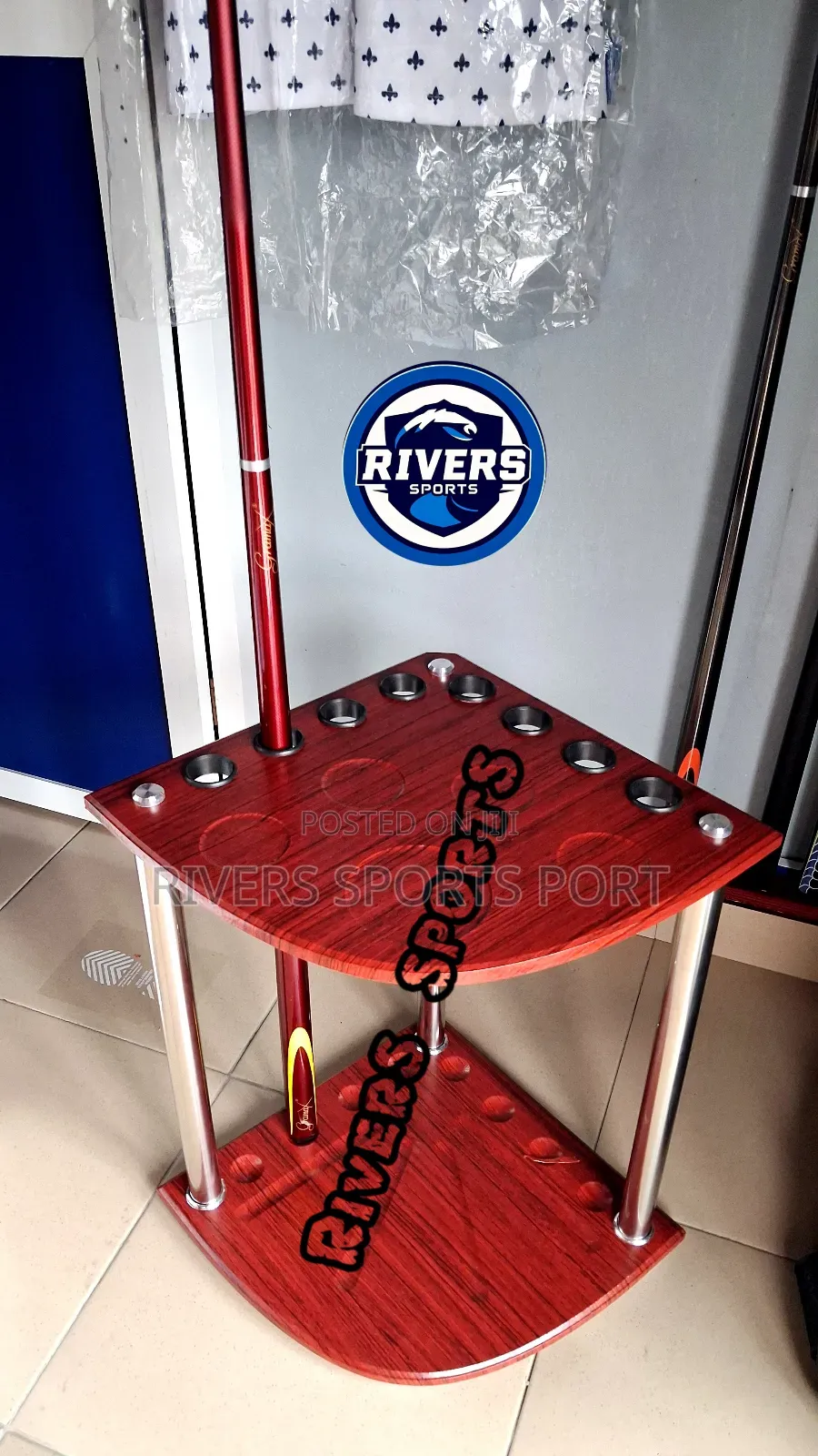 8 Stick Snooker Cue Stick Stand/Hanger With Ball and Drink Holder