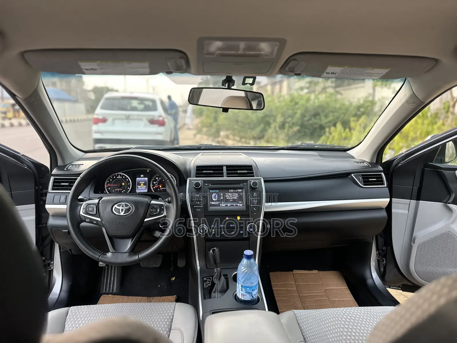 Toyota Camry 2016 Gray