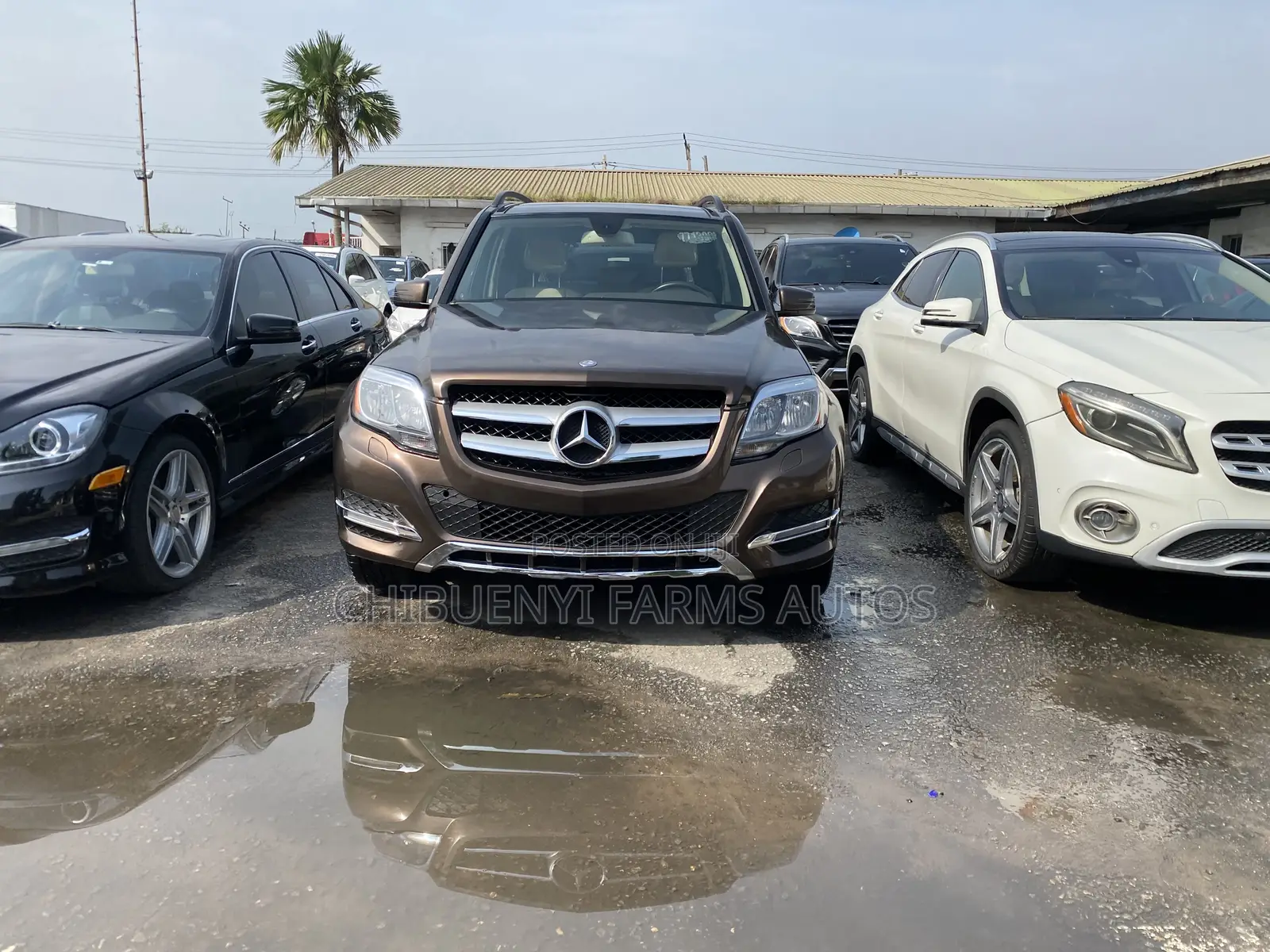 Mercedes-Benz GLK-Class Base GLK 350 4dr AWD 4MATIC (3.5L 6cyl 7A) 2015