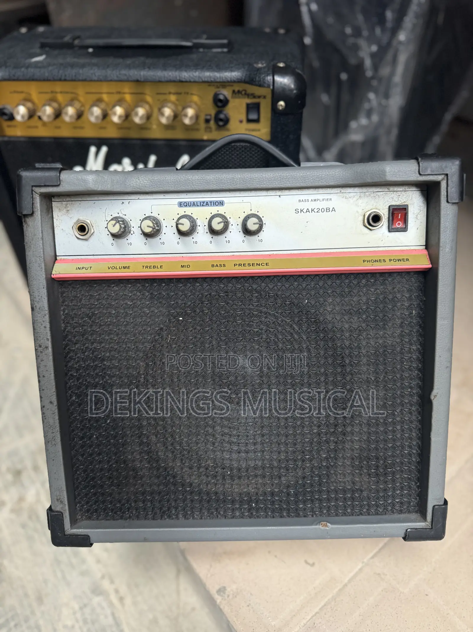 Tokunbo Bass Guitar Combo Amplifier