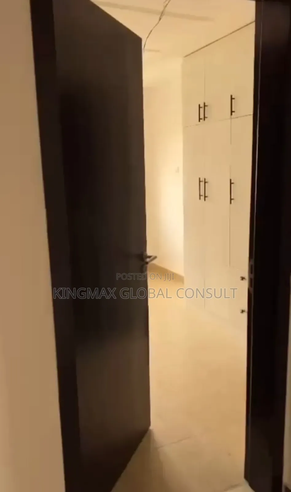 6bdrm Chalet in Karsana Abuja, Gwarinpa for sale