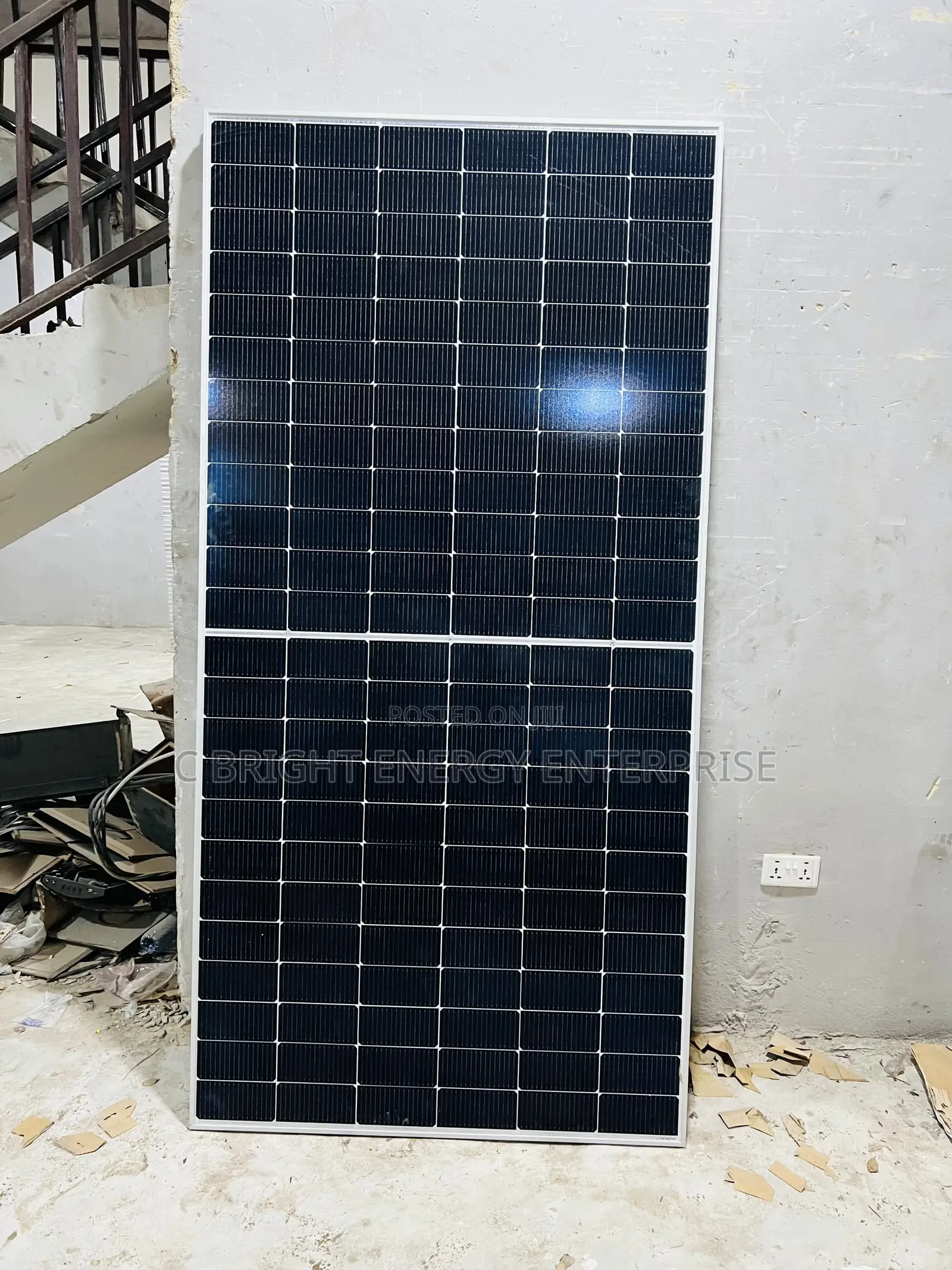 650watt Suntech 144 Cells Solar Panels