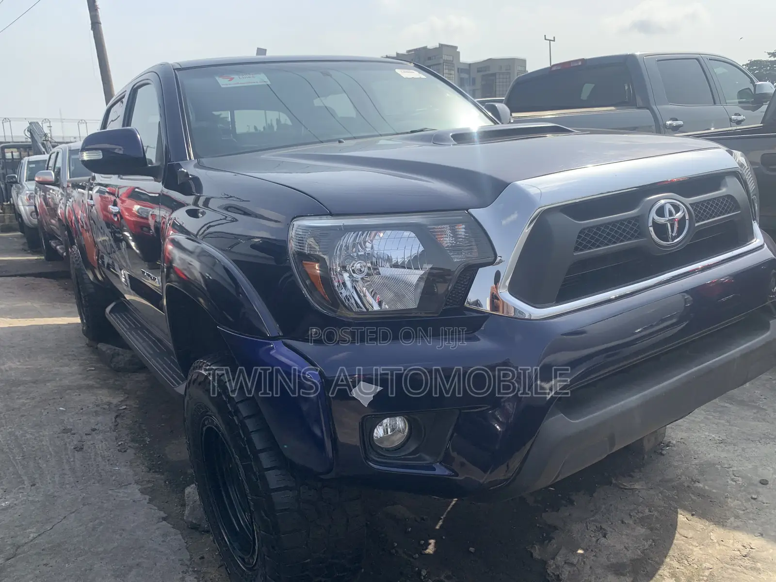 Toyota Tacoma V6 4dr Double Cab 4WD 5.0 ft. SB (4.0L 6cyl 6M) 2015 Blue