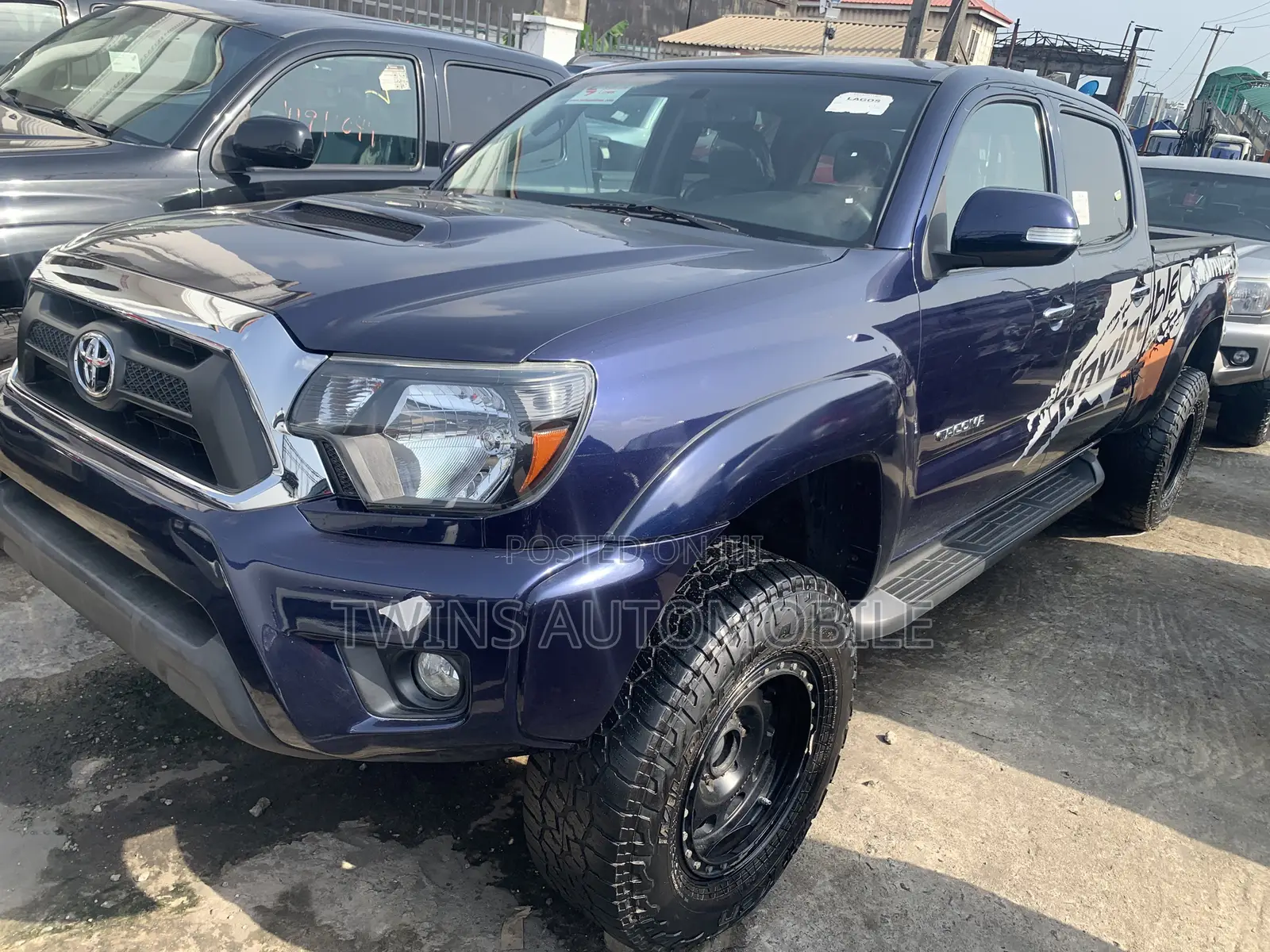 Toyota Tacoma V6 4dr Double Cab 4WD 5.0 ft. SB (4.0L 6cyl 6M) 2015 Blue