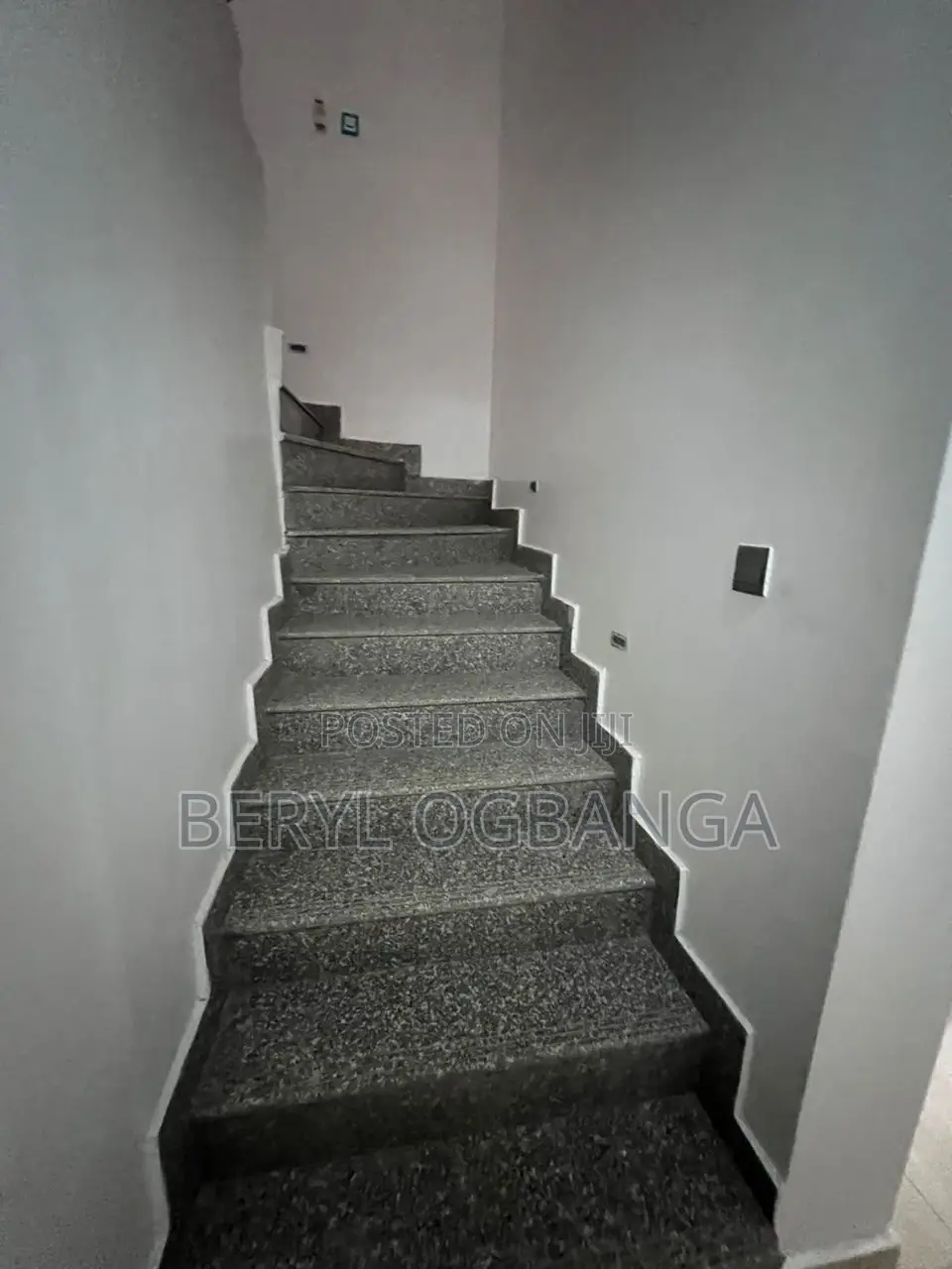 Furnished 4bdrm Duplex in Lekki Phase 2 for rent