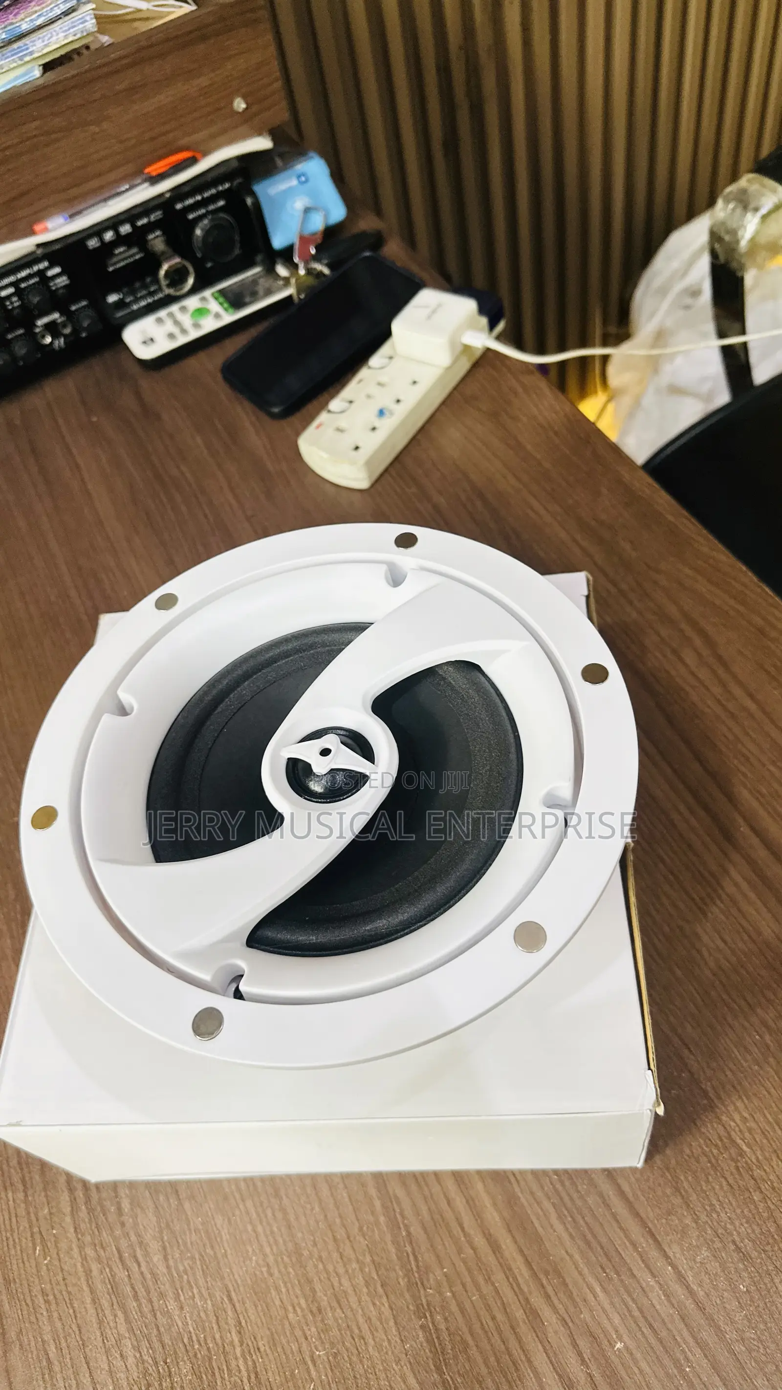 60watts Pop Speaker With Base And Woofer